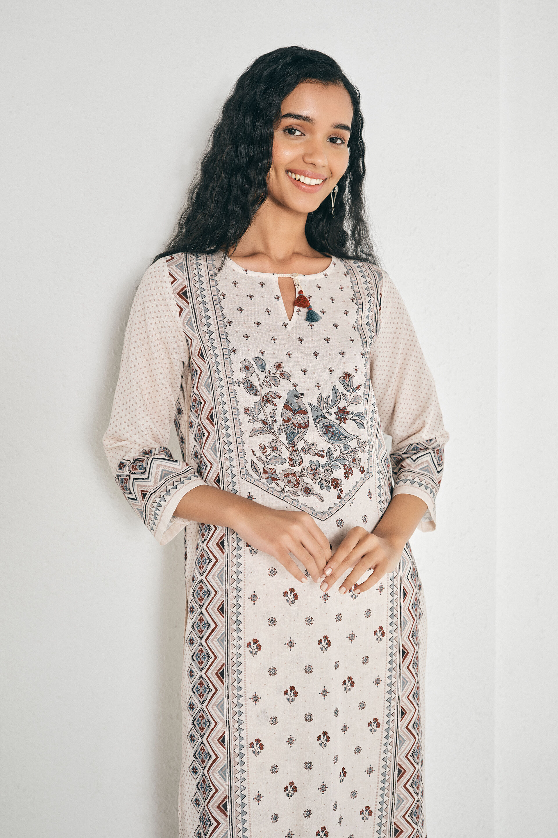 Birdsong Printed Kurta Set, Cream, image 2